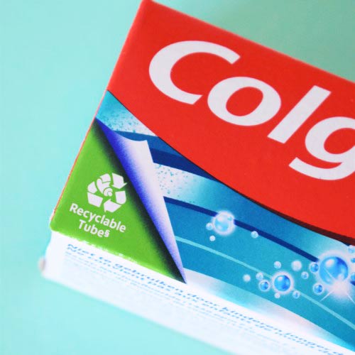 Colgate Max White Crystals tandpasta tube